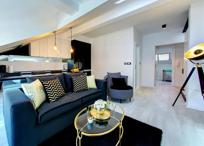 Luxury Apartment Crystal